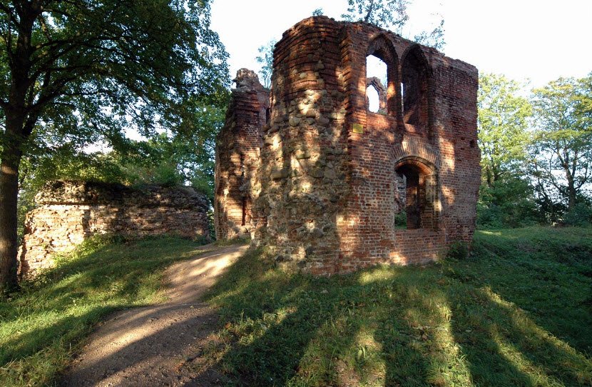 Ruiny zamku w Dobrej, Dobra, Łobez County, Poland, Poland